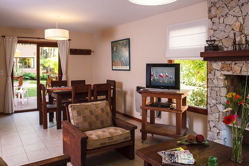 Cabañas en Mar Azul / Casas Abril