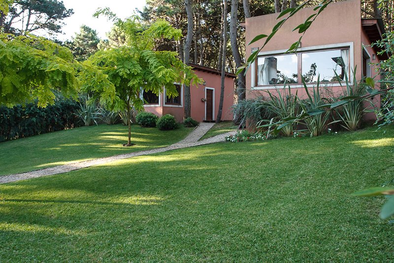 Cabañas en Mar Azul / Casas Abril